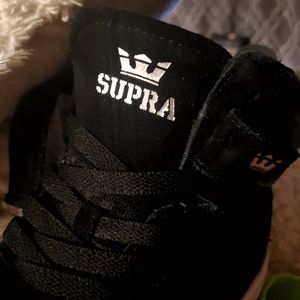 Supra Unisex Hi-Top Trainers